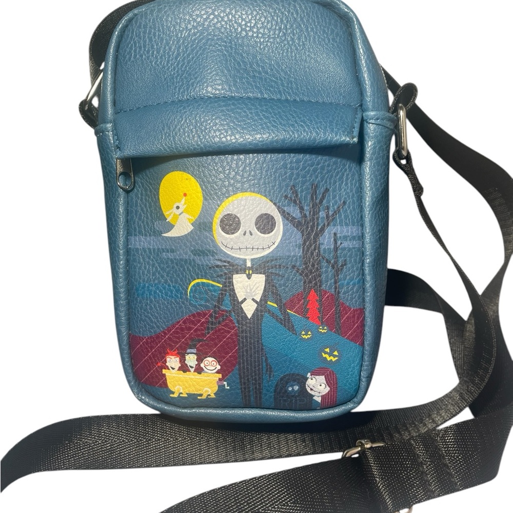 NWOT NIGHTMARE BEFORE CHRISTMAS STYLIZED JACK CEMETERY SCENE Crossbody BAG